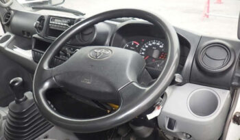 Toyota Dyna full