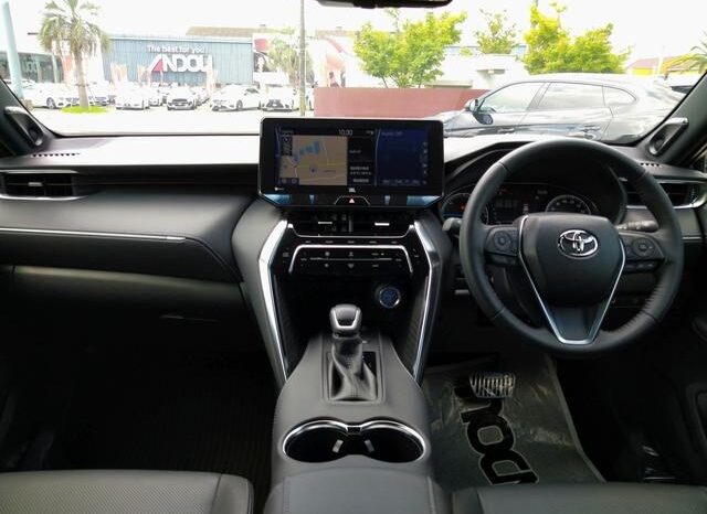 Toyota Harrier (Reserved) full