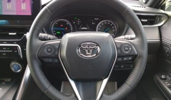 Toyota Harrier (Reserved) full
