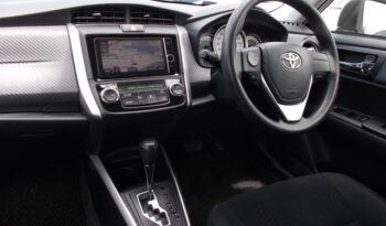 Toyota Corolla Fielder full