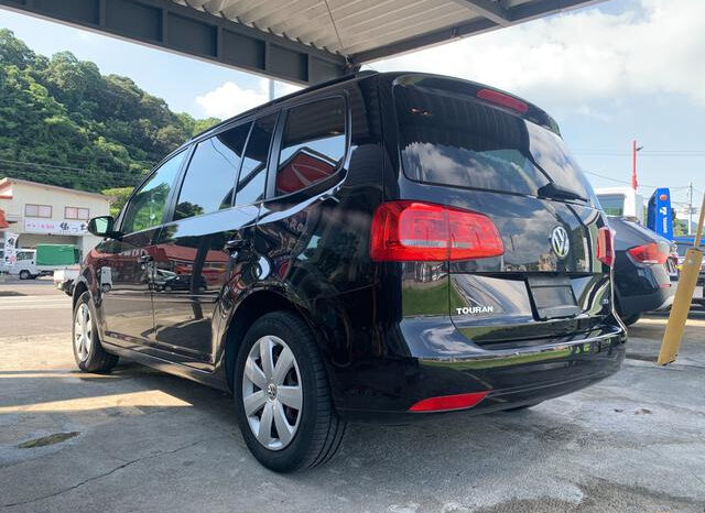 VW Golf Touran (Reserved) full