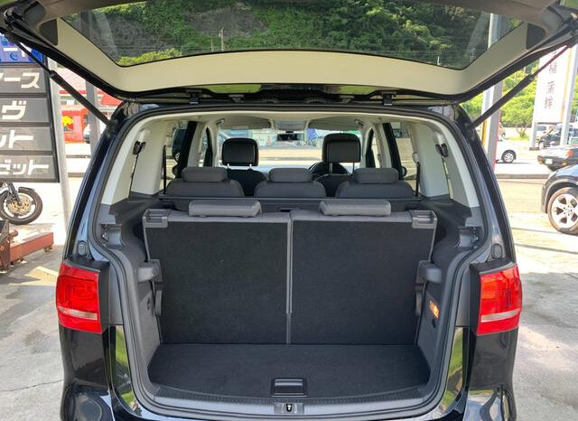 VW Golf Touran (Reserved) full