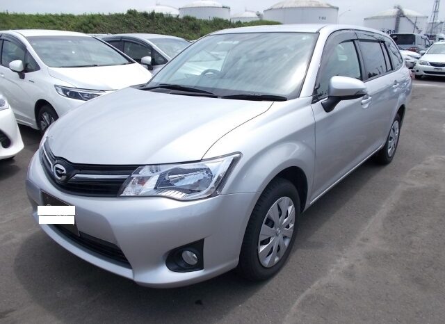 Toyota Corolla Fielder full