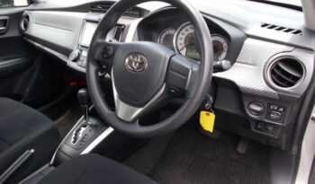 Toyota Corolla Fielder full