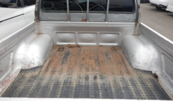 Toyota Hilux full