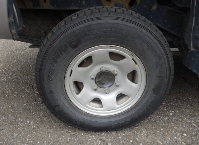 Toyota Hilux full