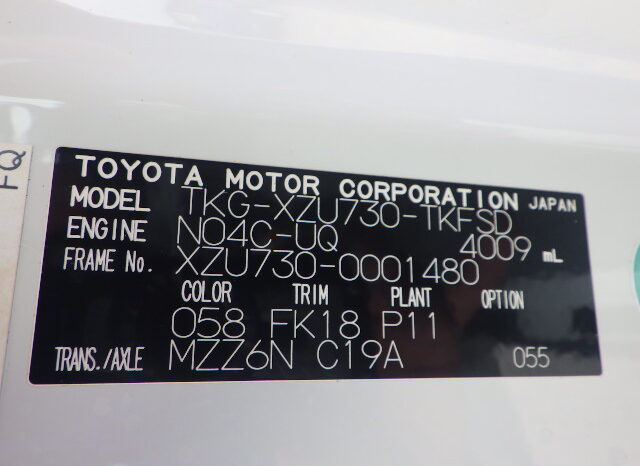 Toyota Dyna full