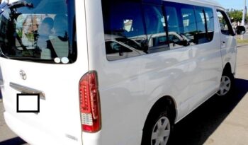 Toyota Hiace full