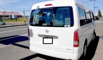 Toyota Hiace full