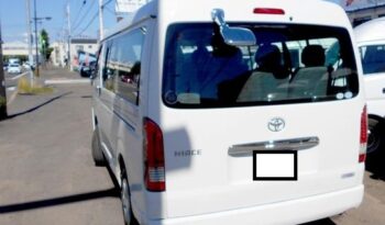 Toyota Hiace full
