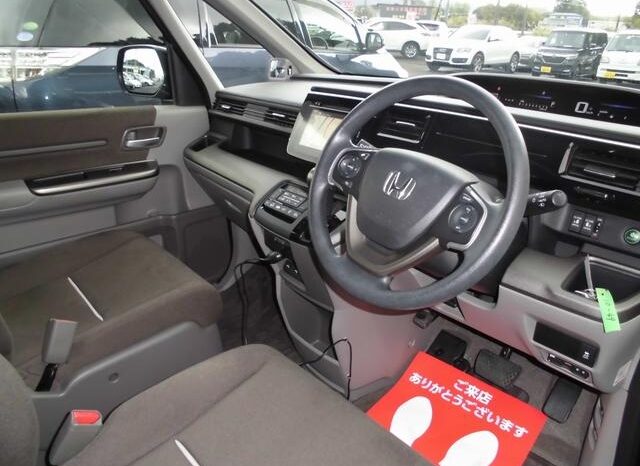Honda Stepwagon full