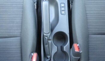 Toyota Yaris full