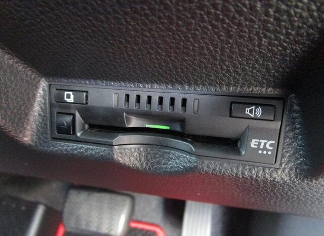 Toyota Yaris full