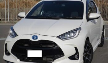 Toyota Yaris full