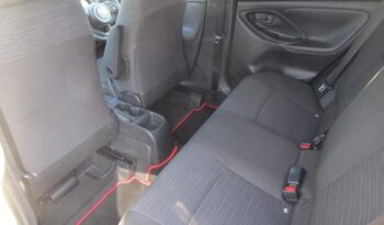 Toyota Yaris full