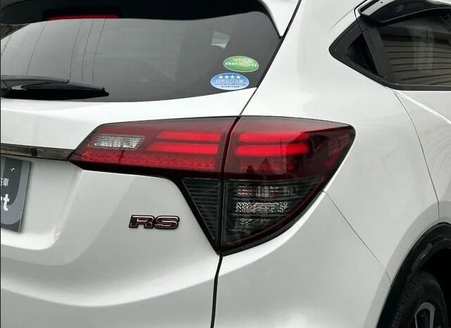 Honda Vezel RS (Reserved) full