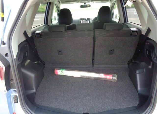 Toyota Ractis full