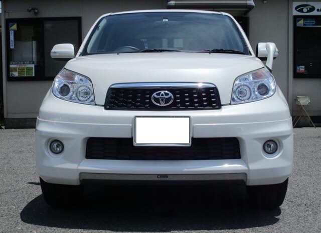 Toyota Rush full