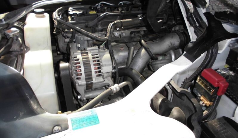 Nissan Caravan full