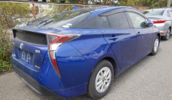 Toyota Prius full