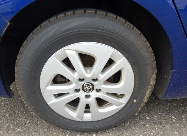 Toyota Prius full