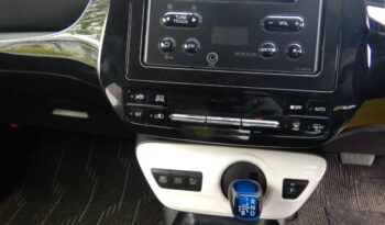 Toyota Prius full