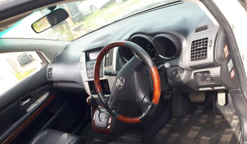 Toyota Harrier full