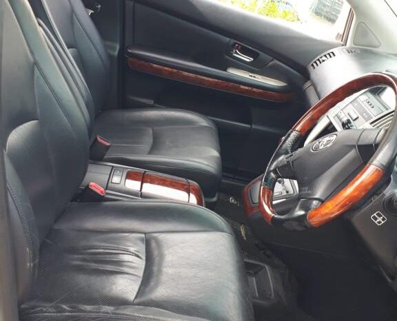 Toyota Harrier full
