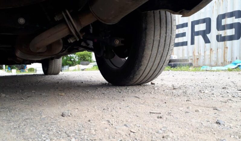 Toyota Harrier full