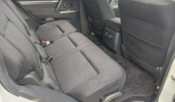 Mitsubishi Pajero (Reserved) full