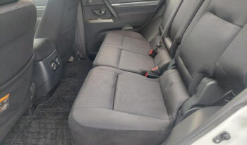 Mitsubishi Pajero (Reserved) full