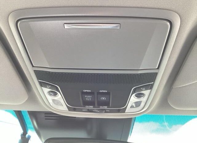 Honda CRV (Reserved) full