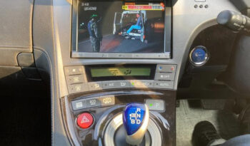 Toyota Prius PHV full