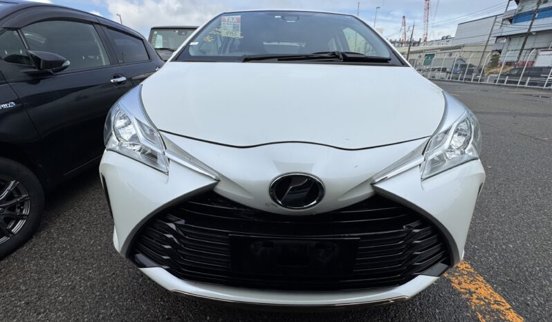 Toyota Vitz full