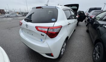Toyota Vitz full