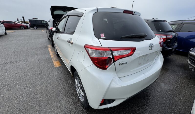 Toyota Vitz full