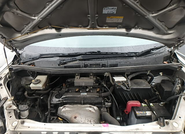 Toyota Voxy full