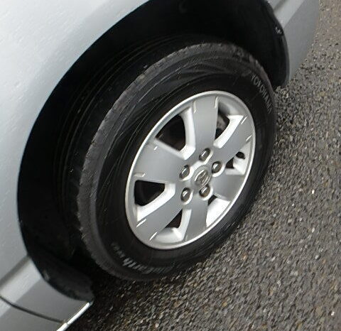 Toyota Voxy full