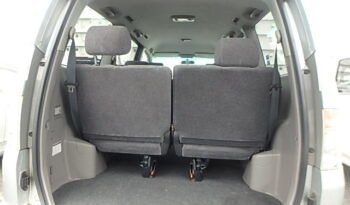 Toyota Voxy full