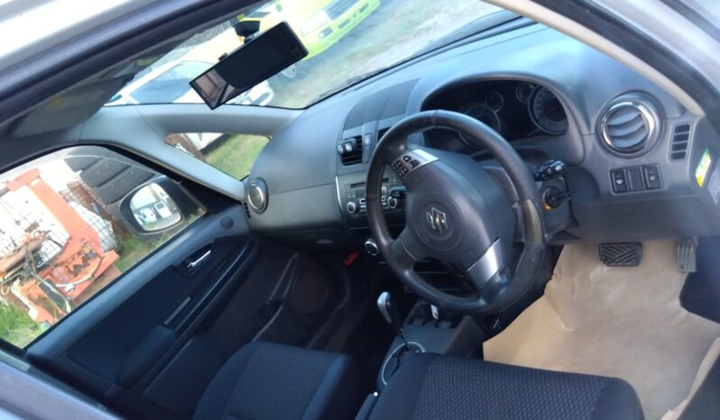 Suzuki SX4 full