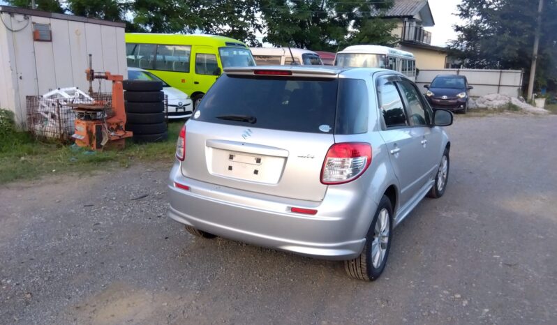 Suzuki SX4 full