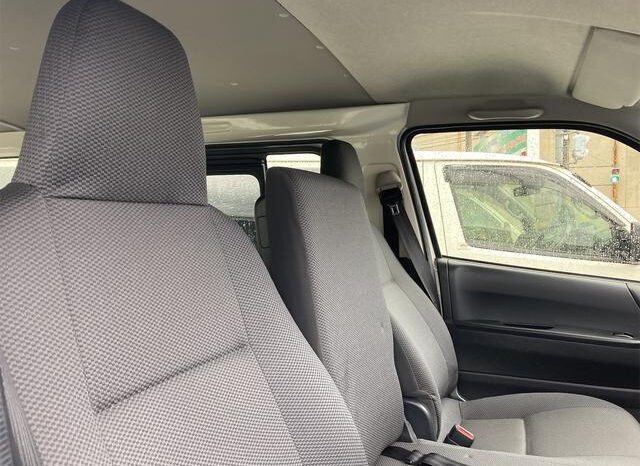 Toyota Hiace Van 2020 full