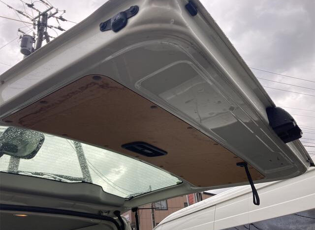 Toyota Hiace Van 2020 full