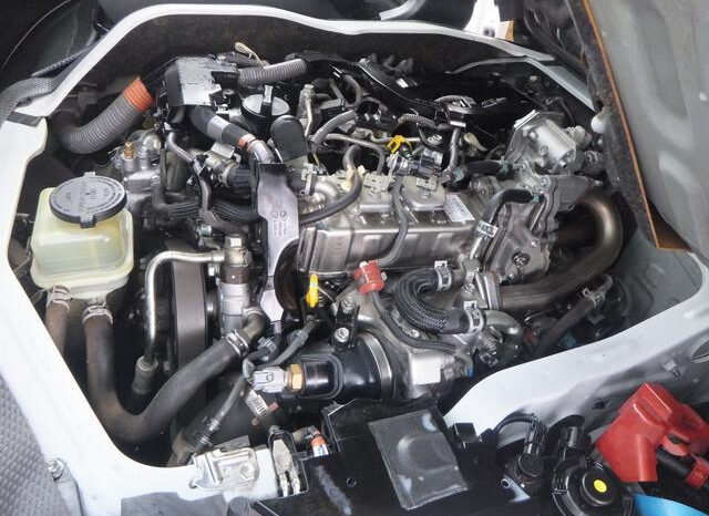 Toyota Hiace Van 2020 full