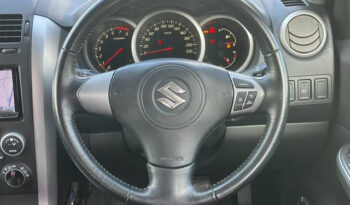 Suzuki Escudo (Reserved) full