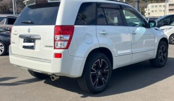 Suzuki Escudo (Reserved) full