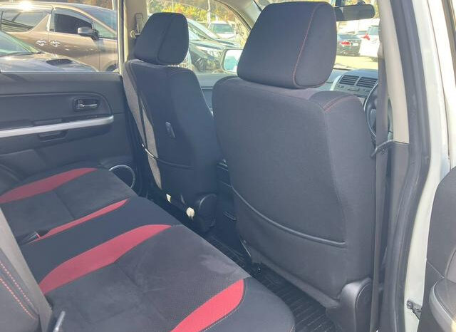 Suzuki Escudo (Reserved) full