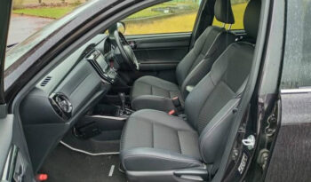 Toyota Corolla Fielder (Reserved) full