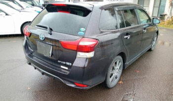 Toyota Corolla Fielder (Reserved) full