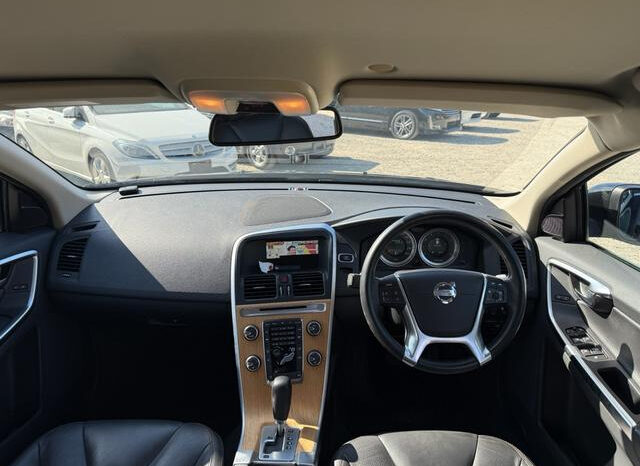 Volvo XC60 full